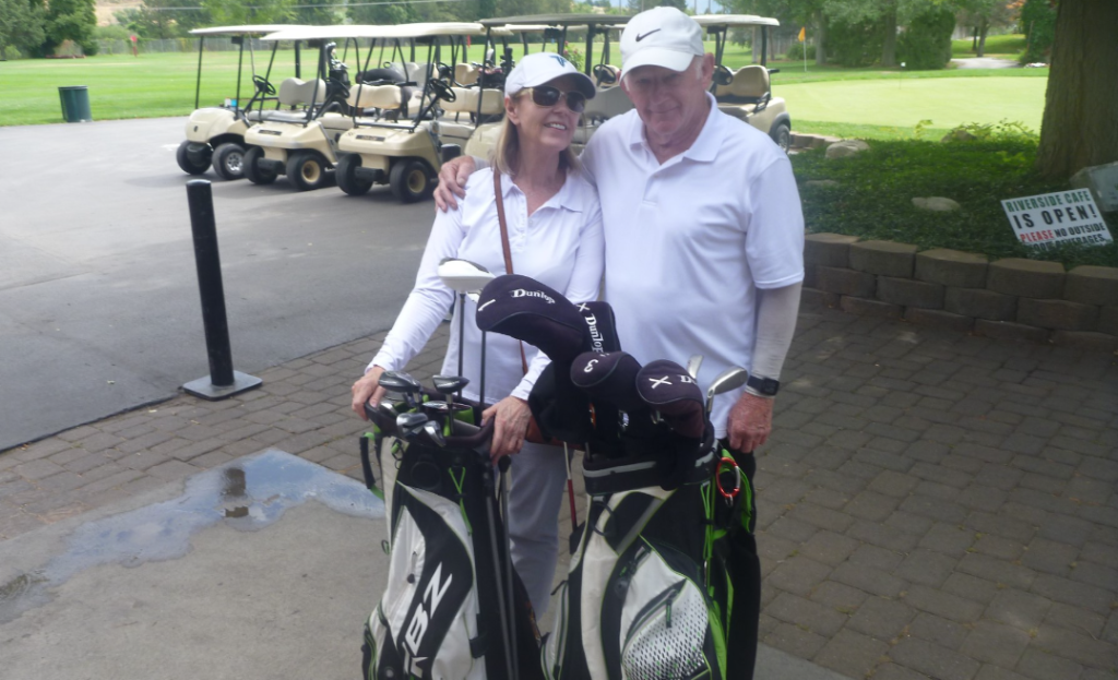 Arent they cute? Matching golf bags and outfits, Karen Faulkner and Curtis Campbell